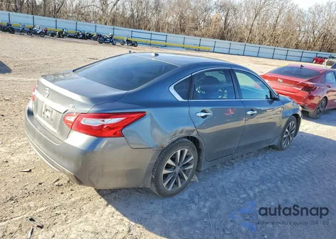 2016 Nissan Altima 2.5 z USA, uszkodzony, nr VIN 1N4AL3AP1GC276601
